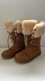 Uggs mt 38, Hoge laarzen, Bruin, Ophalen of Verzenden, Zo goed als nieuw