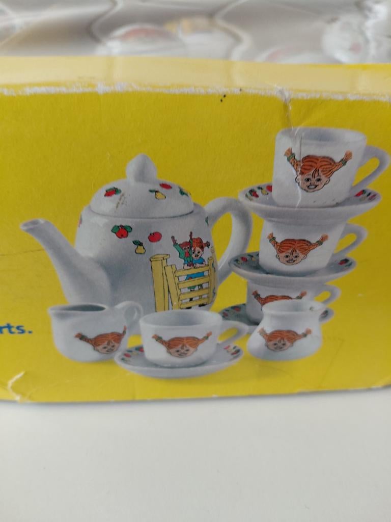 Pipi langkous koffie/thee/kinder serviesje, Verzamelen, Ophalen of Verzenden, Pop