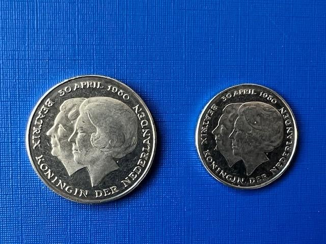 Munten  Nederland Beatrix 1 en 2.5 gulden 30 april 1980, Ophalen of Verzenden, Koningin Beatrix, Overige waardes, Setje