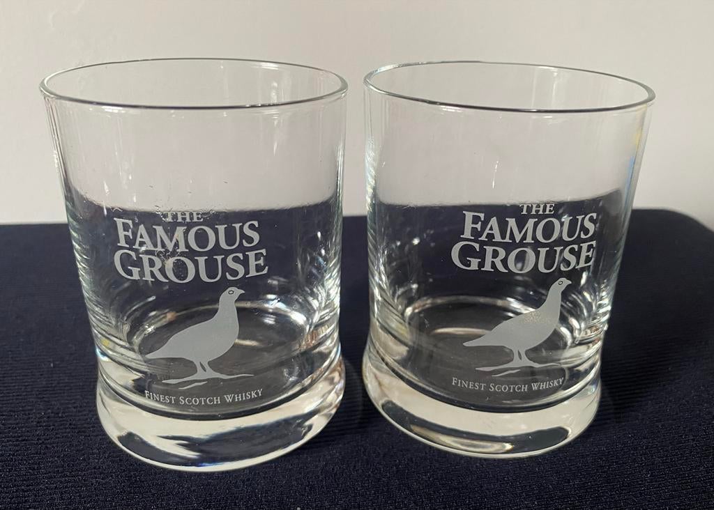 2 Whiskyglazen van The Grouse whisky. Hoogte 9,5 cm., Ophalen of Verzenden, Zo goed als nieuw