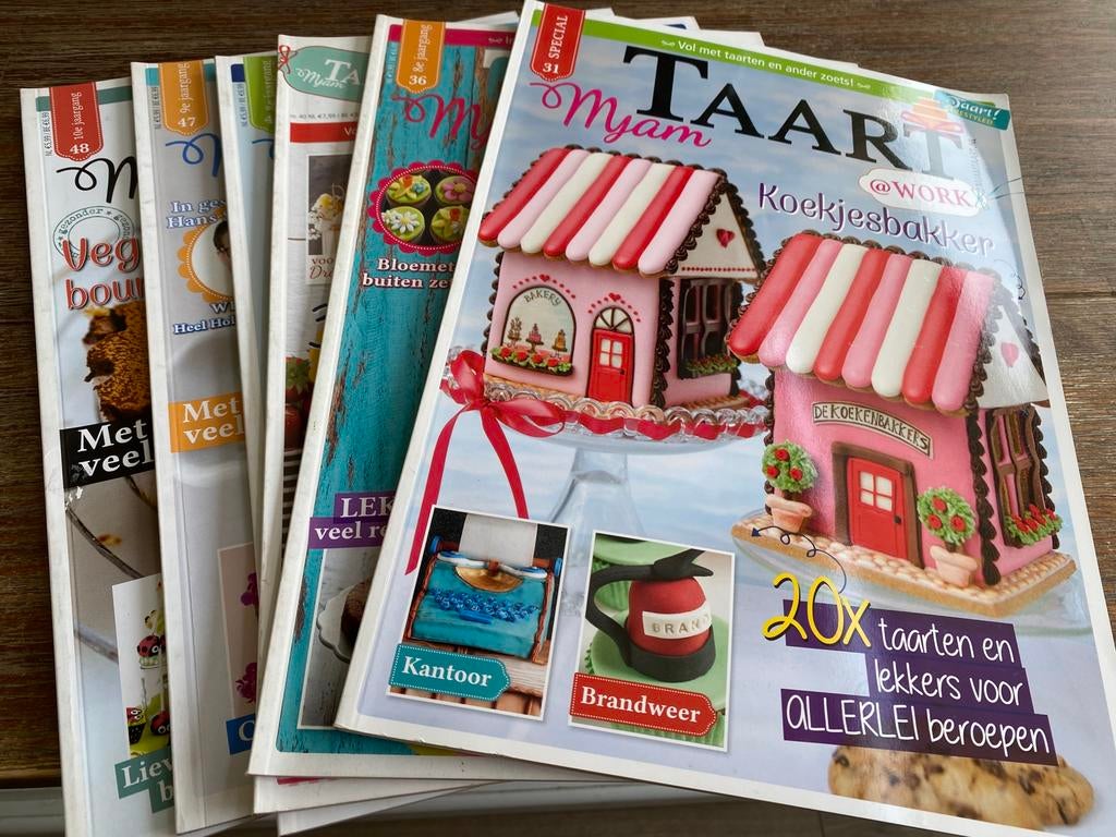 Mjam taart tijdschriften, Ophalen of Verzenden, Zo goed als nieuw, Taarten, Boek of Tijdschrift