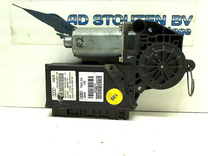 Motor Raammechaniek Rechts Achter Audi A8 (D3) 4E0959802A, Auto-onderdelen, Carrosserie en Plaatwerk, Gebruikt, Auto-Union-Straße  1, Ingolstadt 85057, , Duitsland