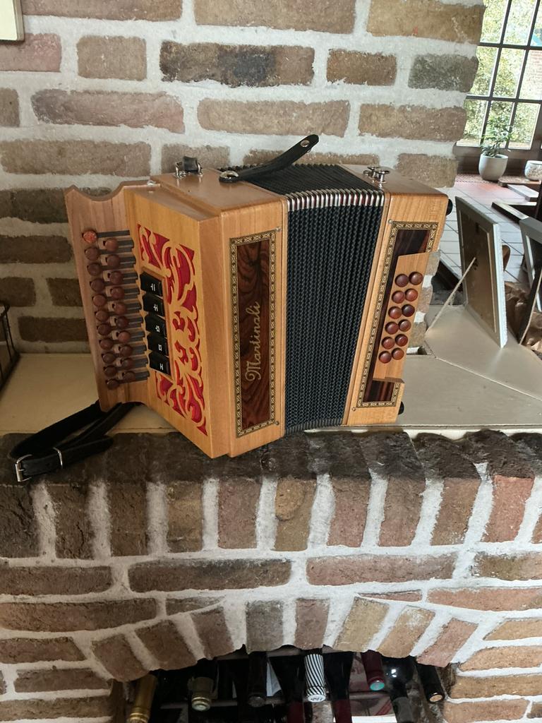 Trekzak, trekharmonica GC Martinali, Muziek en Instrumenten, Accordeons, Zo goed als nieuw, Overige formaten, Overige merken, Met koffer