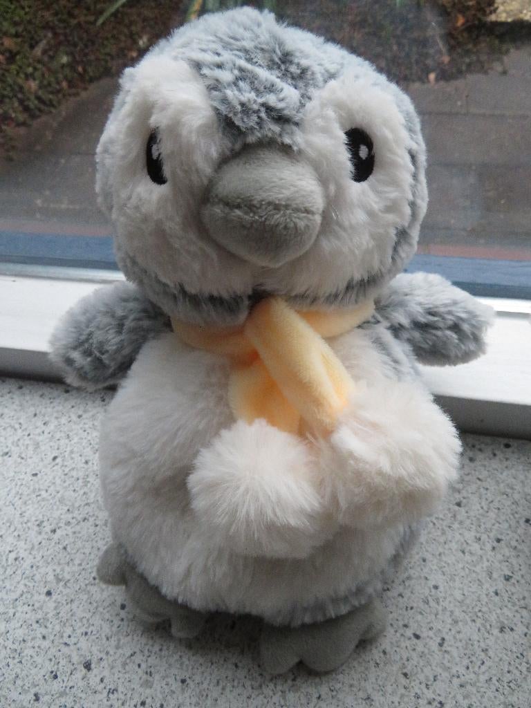 Pinguïn van Primark? gele sjaal met pompon magnetronknuffel, Kinderen en Baby's, Speelgoed | Knuffels en Pluche, Zo goed als nieuw