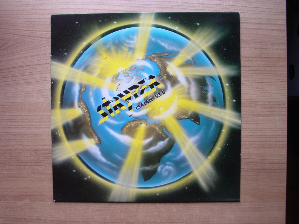 Stryper ‎– The Yellow And Black Attack, Ophalen of Verzenden, Gebruikt