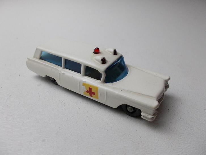 1965 Matchbox Series Lesney Nr.54B CADILLAC AMBULANCE I.g.st, Hobby en Vrije tijd, Modelauto's | 1:87, Zo goed als nieuw, Auto
