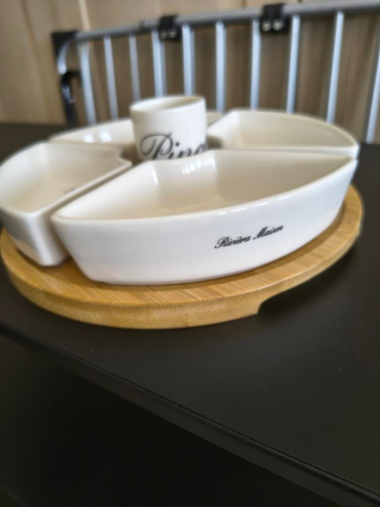 Riviera Maison Tapas Set op Bamboe Draaiplateau, Ophalen, Zo goed als nieuw, Overige stijlen, Schaal of Schalen