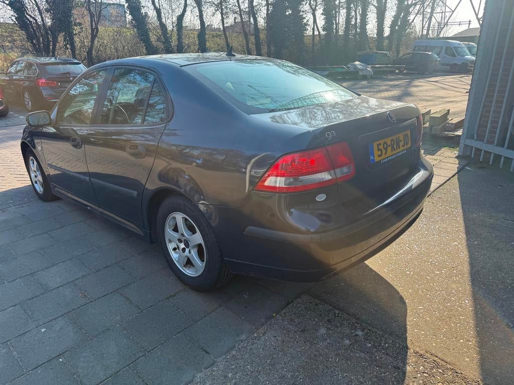 Saab 9-3 Sport Sedan 1.8 Linear Business, Auto's, Saab, Gebruikt, 4 cilinders, Parkeersensor, Blauw