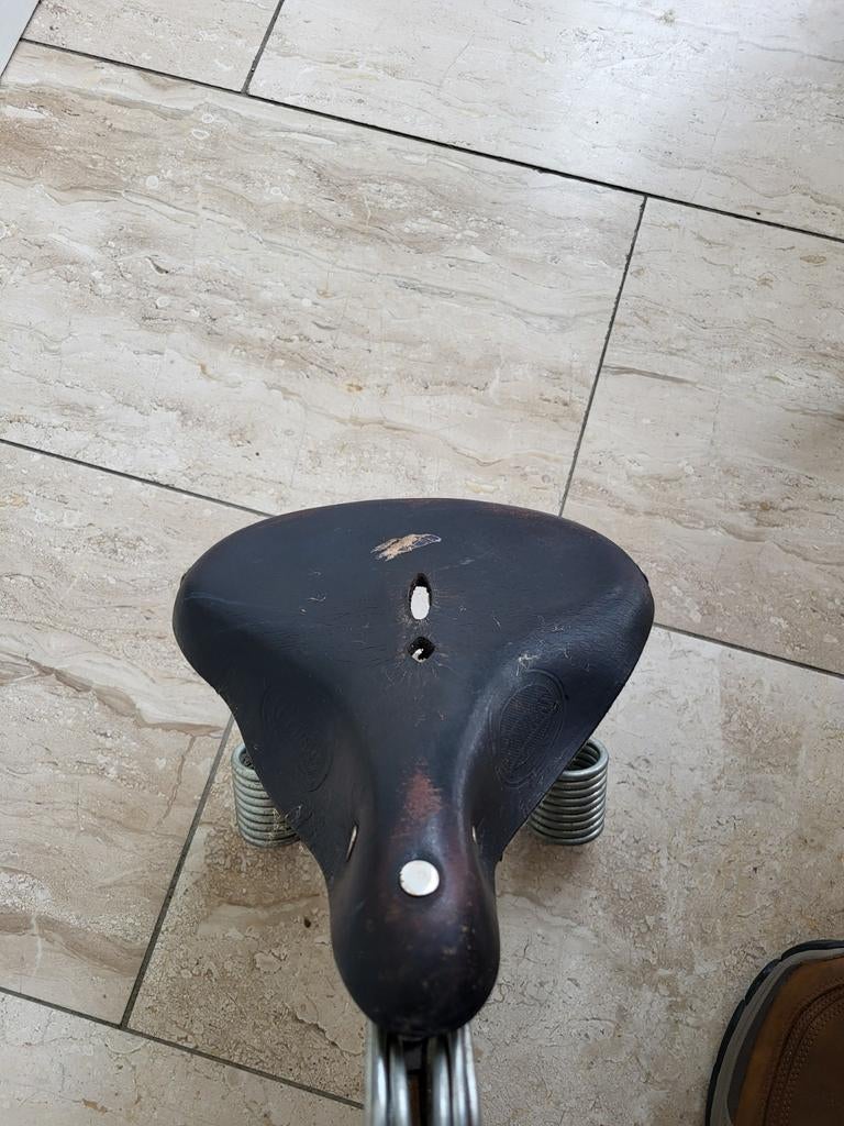 Ouderwets Lepper zadel voor fiets - Vintage look, Ophalen of Verzenden