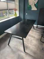 Eettafel zwart visgraat van Zuiver, Huis en Inrichting, Tafels | Eettafels, Ophalen, Gebruikt, 200 cm of meer, 50 tot 100 cm