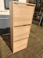 Ikea BISSA Schoenenkast 3 vakken eikenpatroon, Ophalen, Zo goed als nieuw