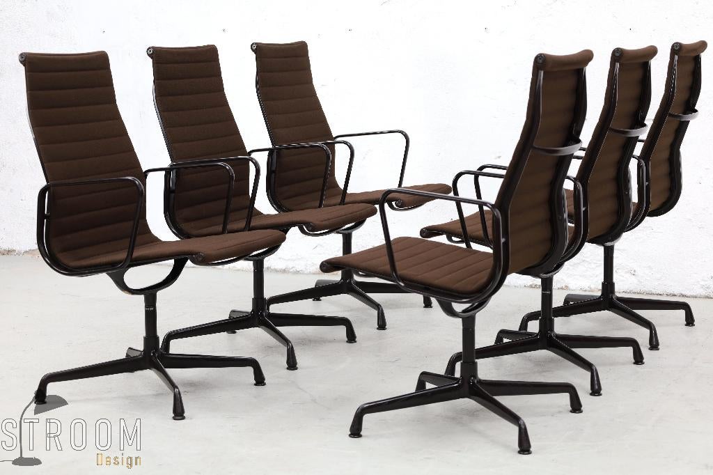 Vitra EA109 Draai Stoelen Eames Vintage Design Jaren, Gebruikt, Zie website, Zie website, Bruin