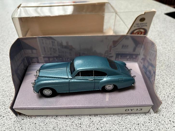 Bentley R Continental van Dinky Toys-Matchbox, Hobby en Vrije tijd, Modelauto's | 1:43, Zo goed als nieuw, Auto, Dinky Toys, Ophalen of Verzenden