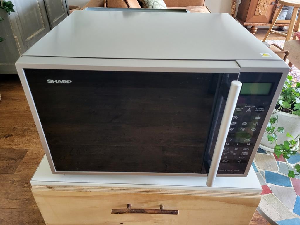 Gratis Sharp magnetron, Ophalen of Verzenden, Oven