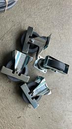 Zwenkwielen, Ophalen, Zo goed als nieuw