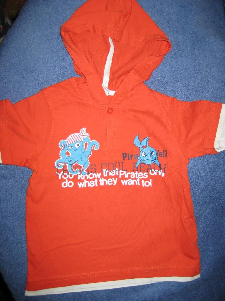 Oranje shirt met capouchon, 92, Kinderen en Baby's, Kinderkleding | Maat 92, Ophalen of Verzenden, Zo goed als nieuw, Jongen, Shirt of Longsleeve
