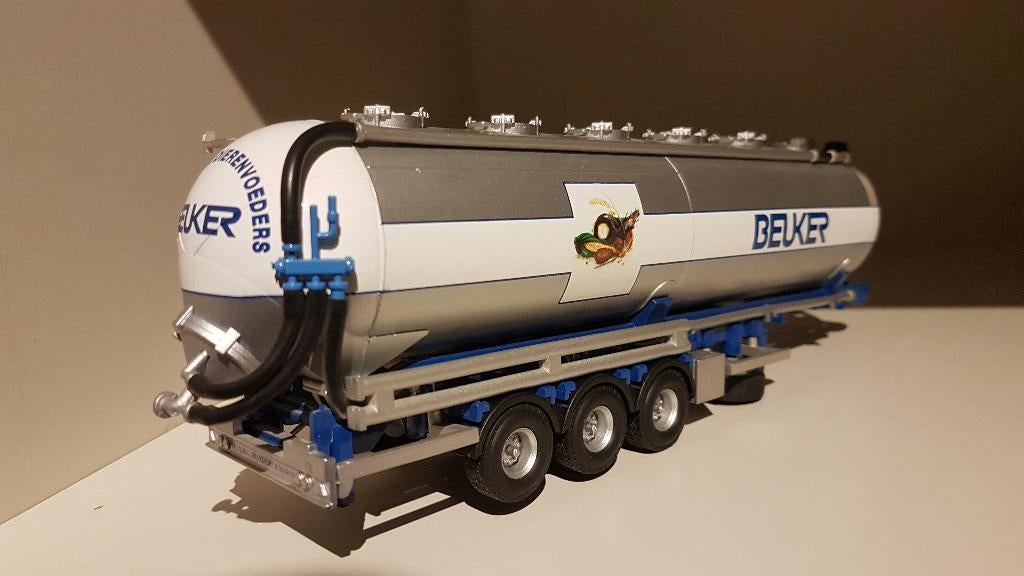 Bulktrailer Beuker loop of sloop, Hobby en Vrije tijd, Ophalen of Verzenden, Gebruikt, Bus of Vrachtwagen, Tekno