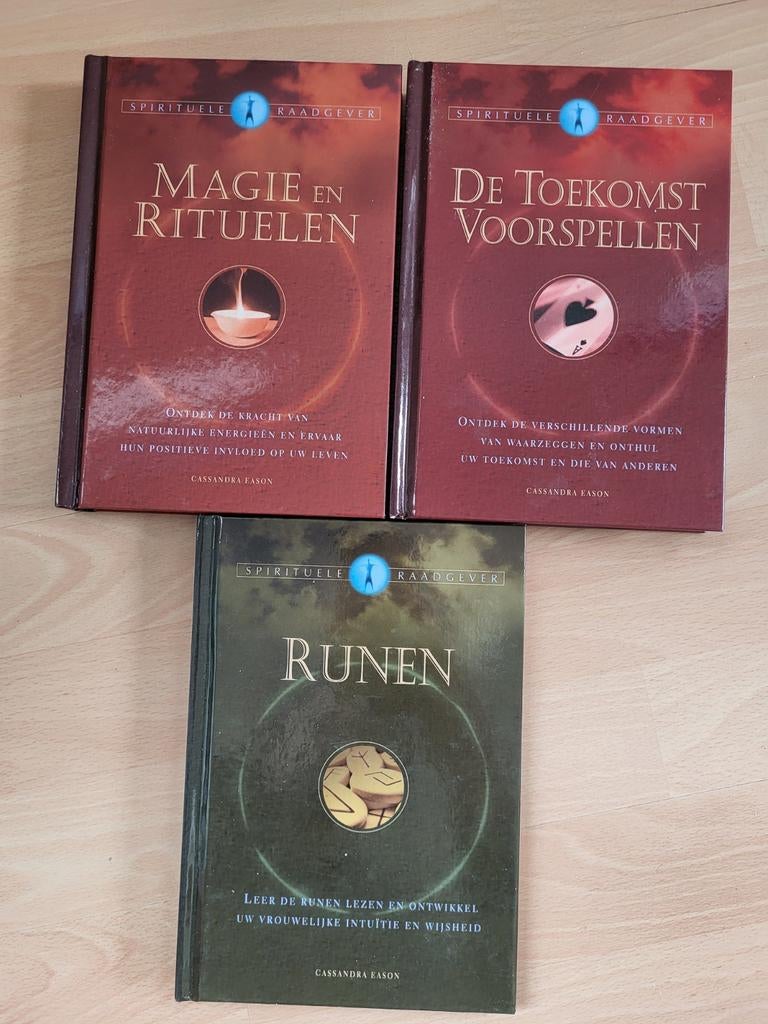 Spirituele Raadgever boeken: Magie, Toekomst, Runen, Ophalen of Verzenden, Spiritualiteit algemeen, Overige typen