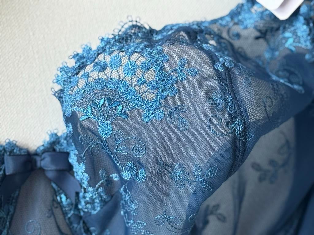 NIEUWE Simone Perele kanten BH donkerblauw, Kleding | Dames, Ondergoed en Lingerie, BH, Blauw, Ophalen of Verzenden