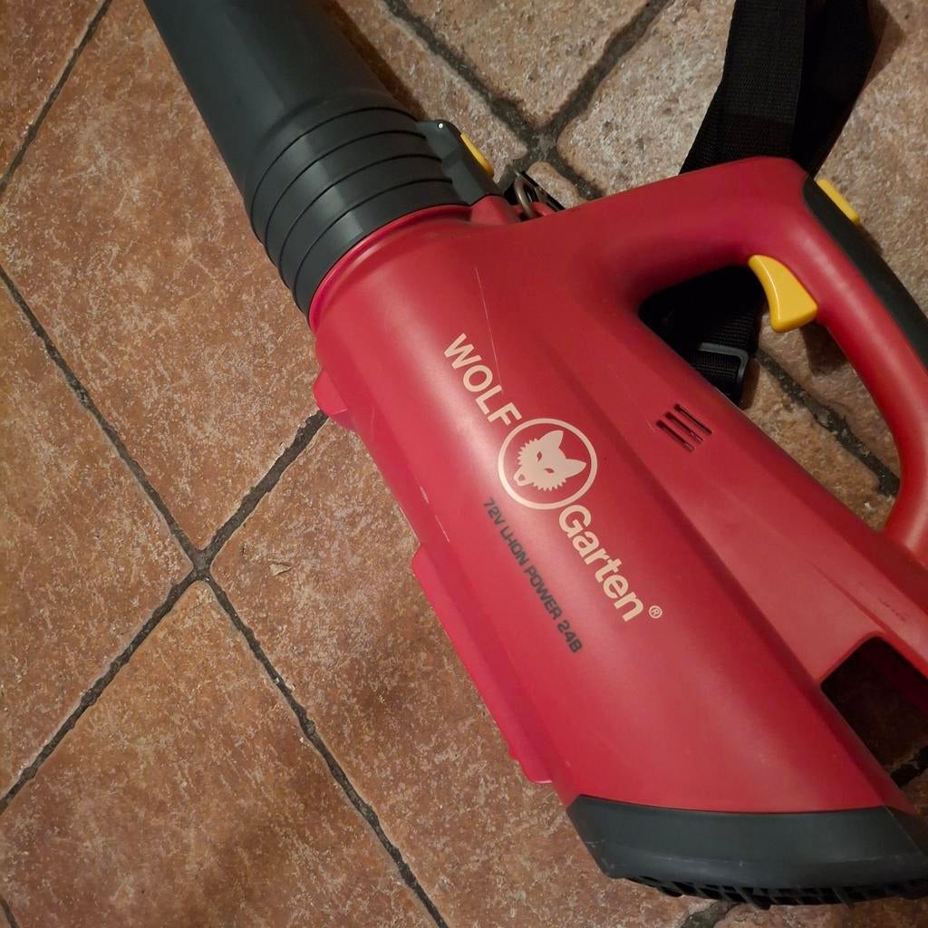 Wolf Garten Accu Bladblazer 72V Li-ion Power 24B, Ophalen of Verzenden, Zo goed als nieuw, Accu, Wolf-Garden