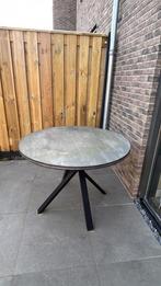 GRATIS Moderne ronde buitentafel, Tuin en Terras, Tuintafels, Ophalen, Gebruikt, Rond, Metaal