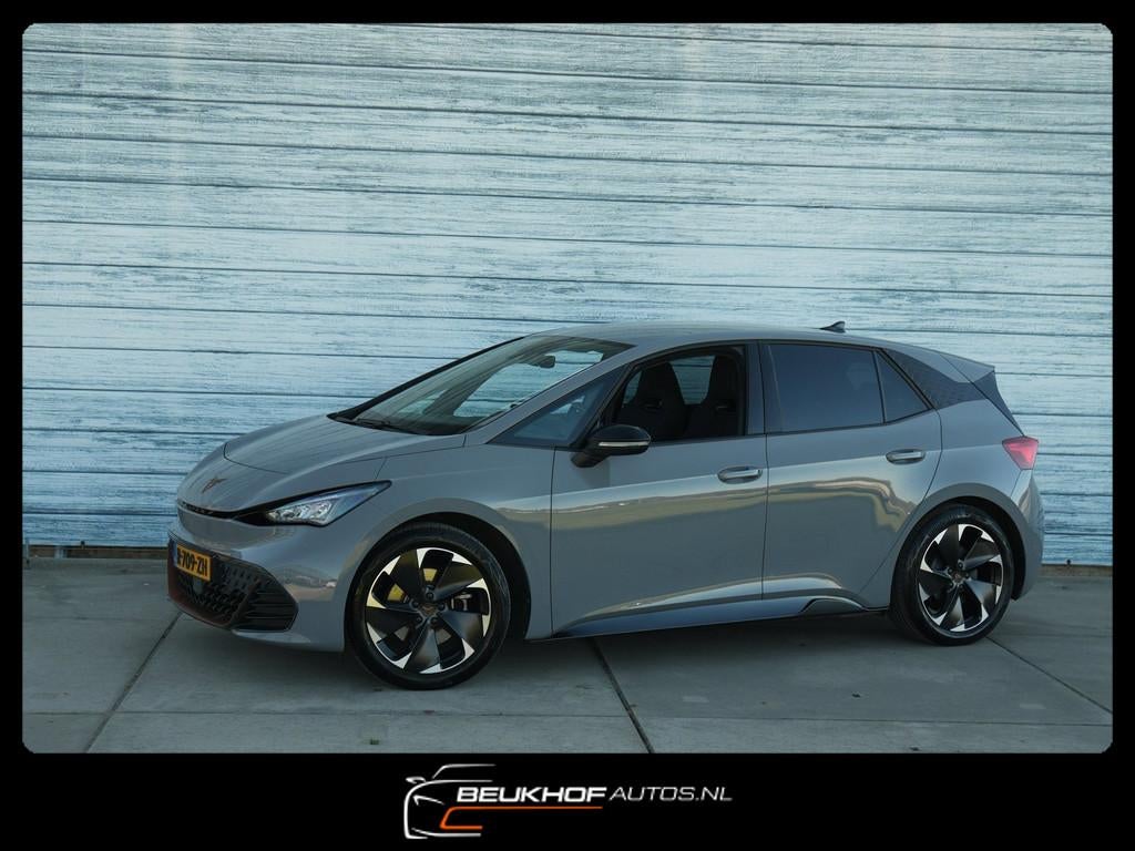 Cupra Born Essential 62 kWh Carplay Navi Adpcruise Soh 93.7%, Auto's, Cupra, Automaat, 966 min, Achterwielaandrijving, Gebruikt