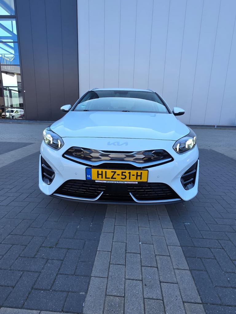 Kia (Pro) Cee d 1.6 GDI Phev 141pk Dct6 2021 Wit, Auto's, Wit, Stationwagon, Geïmporteerd, 141 pk