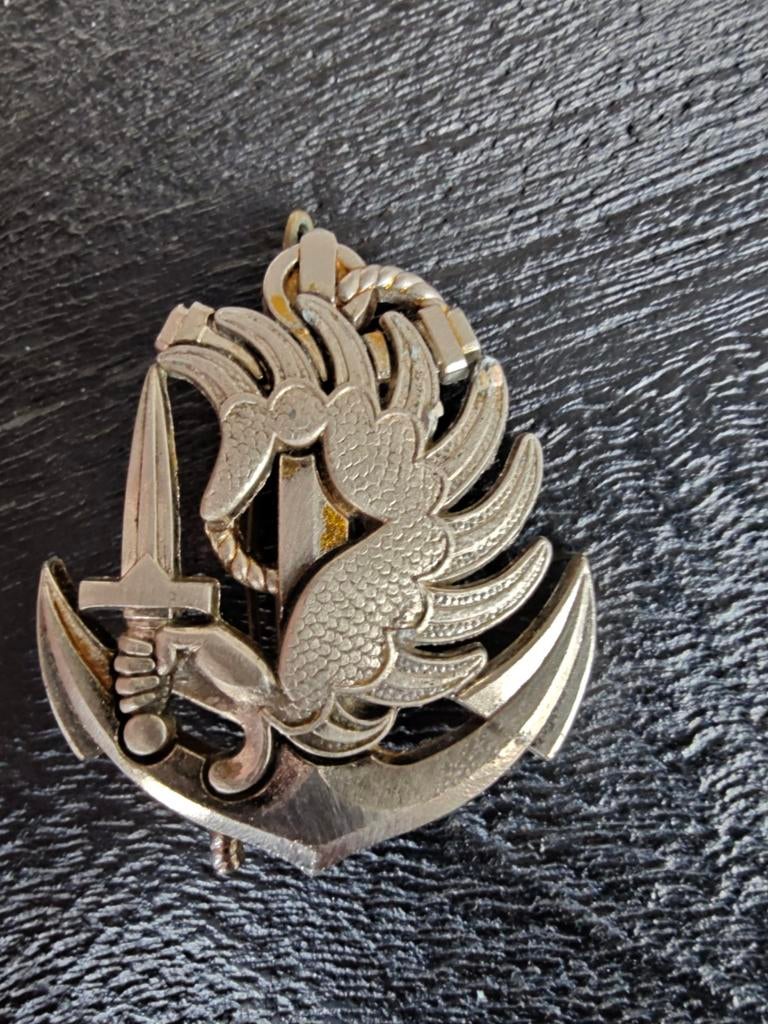 Baretembleem Franse paratrooper Marine, Ophalen of Verzenden, Marine, Nederland, Embleem of Badge