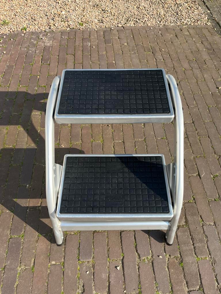 Caravan trapje Darwin by Haba, twee treden, Ophalen, Zo goed als nieuw