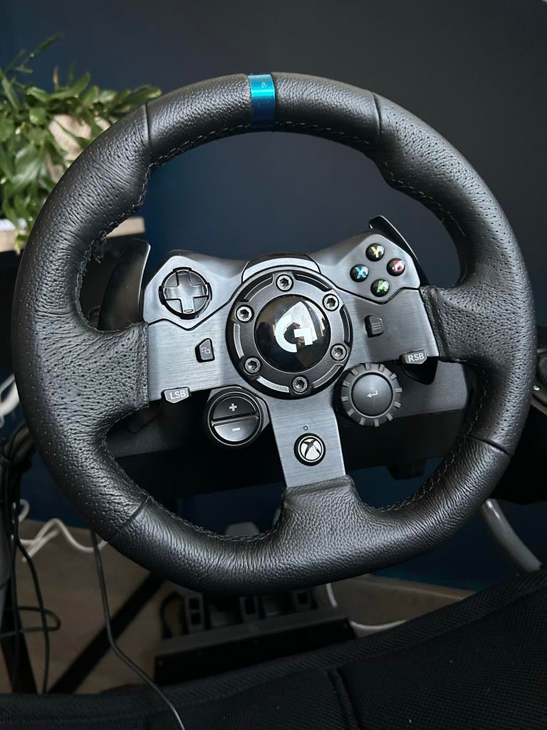Logitech G923 racestuur en pedalen voor PC/Xbox, 1 speler, Racen en Vliegen, Ophalen of Verzenden, Zo goed als nieuw