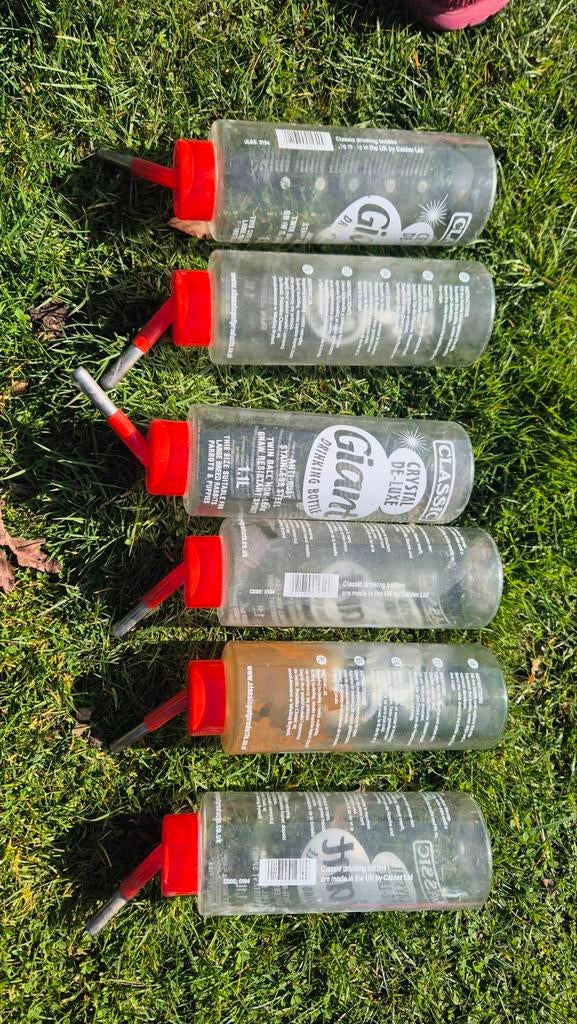 6 konijnen drinkflesjes van 1.1 liter, Ophalen