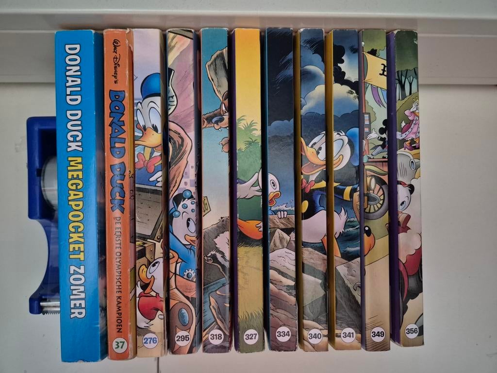Donald duck pockets en megapocket, Meerdere stripboeken, Ophalen of Verzenden, Gelezen