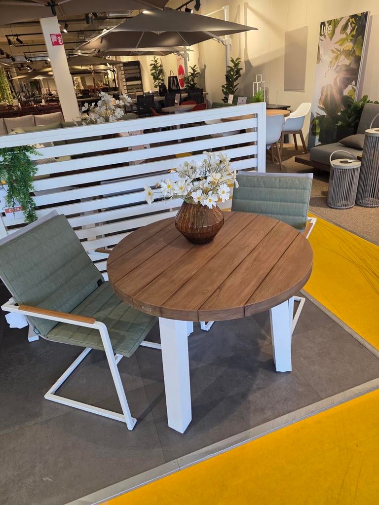 Showmodellen Apeldoorn, Ophalen, Zo goed als nieuw, Rechthoekig, Aluminium