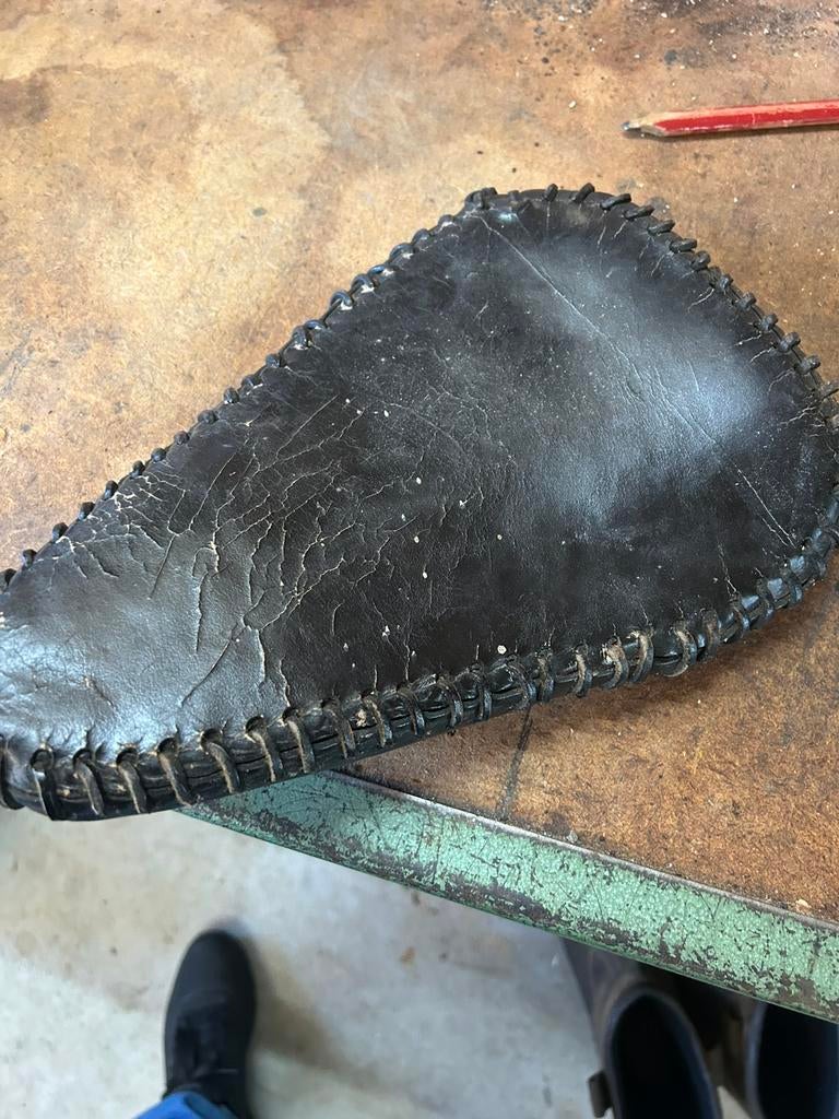 Mooi bobber zadeltje, Motoren, Ophalen of Verzenden
