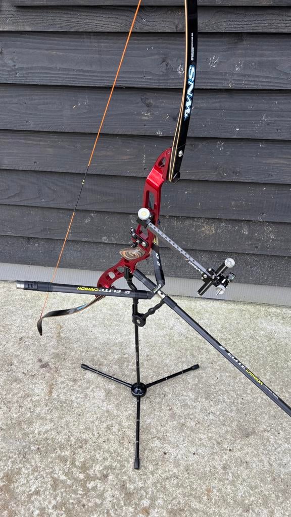 Hoyt Recurve Boog, Sport en Fitness, Handboogschieten, Ophalen, Zo goed als nieuw, Recurveboog