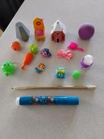 Diverse kleine speeltjes en schoolspullen, Ophalen