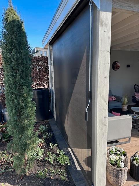 Windbreekdoek oprolbaar – ideaal voor veranda of tuinhuis!, Tuin en Terras, Schaduwdoeken, Zo goed als nieuw, Ophalen