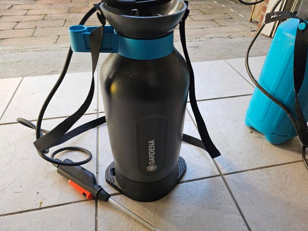 Gardena onkruidspuit, Ophalen