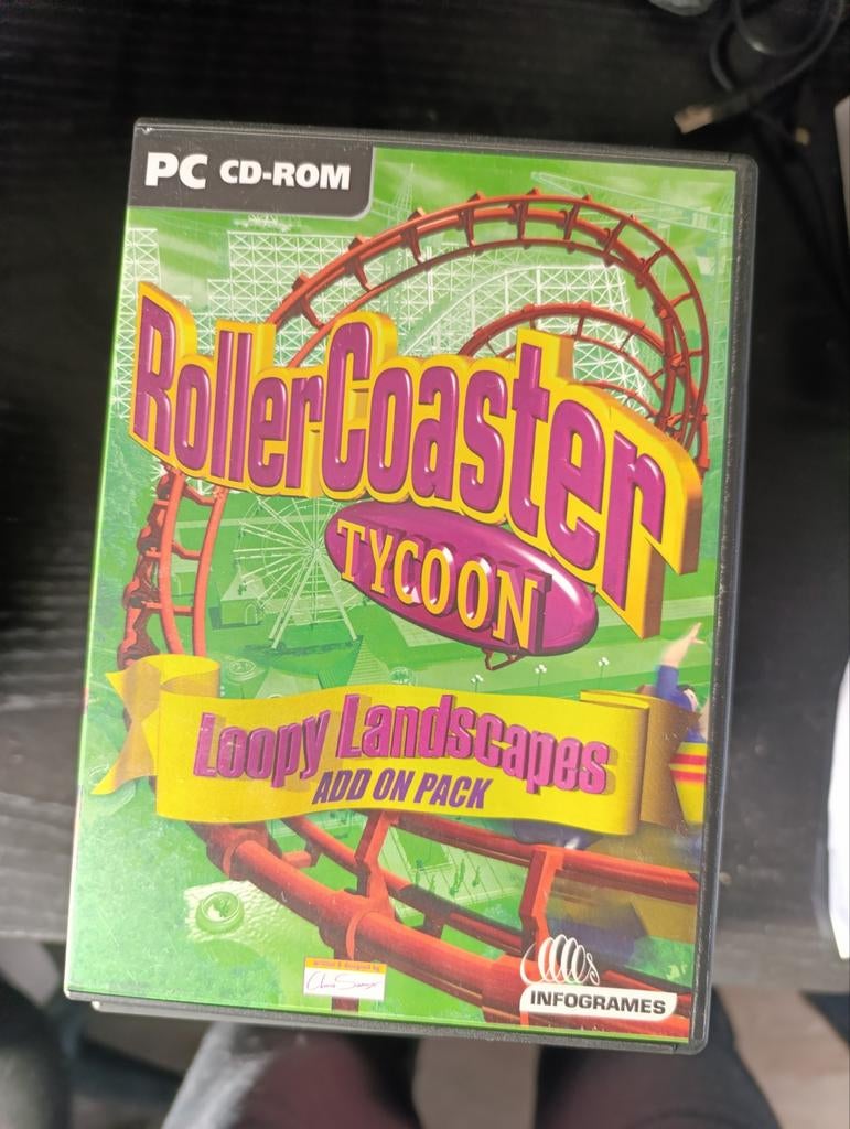 RollerCoaster Tycoon Loopy Landscapes Add-on Pack PC CD-ROM, 1 speler, Ophalen of Verzenden, Zo goed als nieuw, Vanaf 3 jaar