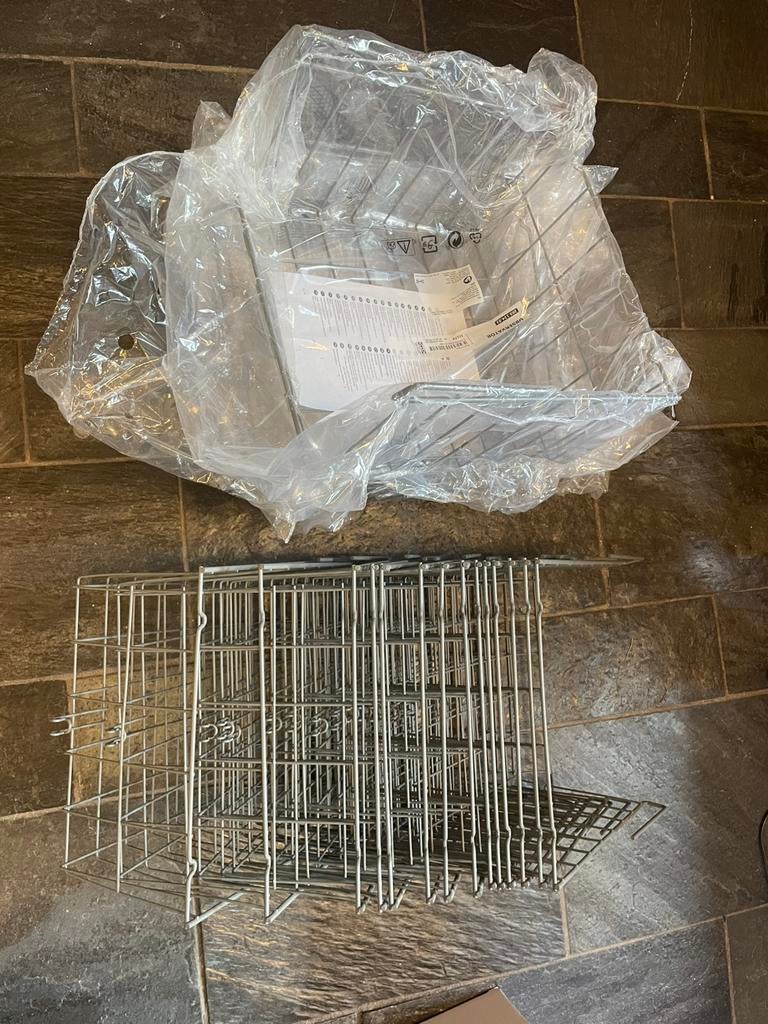 Ikea hangmanden staal observator 22 stuks, Ophalen, Overige materialen, Mand, Vierkant
