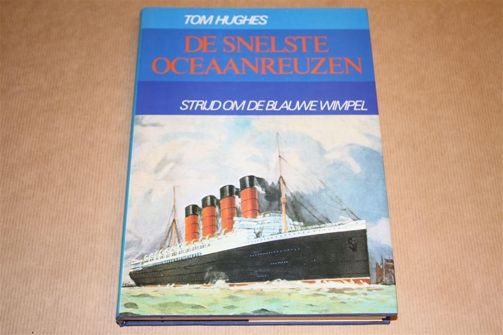 Boek. De snelste oceaanreuzen. Strijd om de blauwe wimpel., Verzamelen, Scheepvaart, N.v.t., N.v.t., Ophalen of Verzenden, Zo goed als nieuw