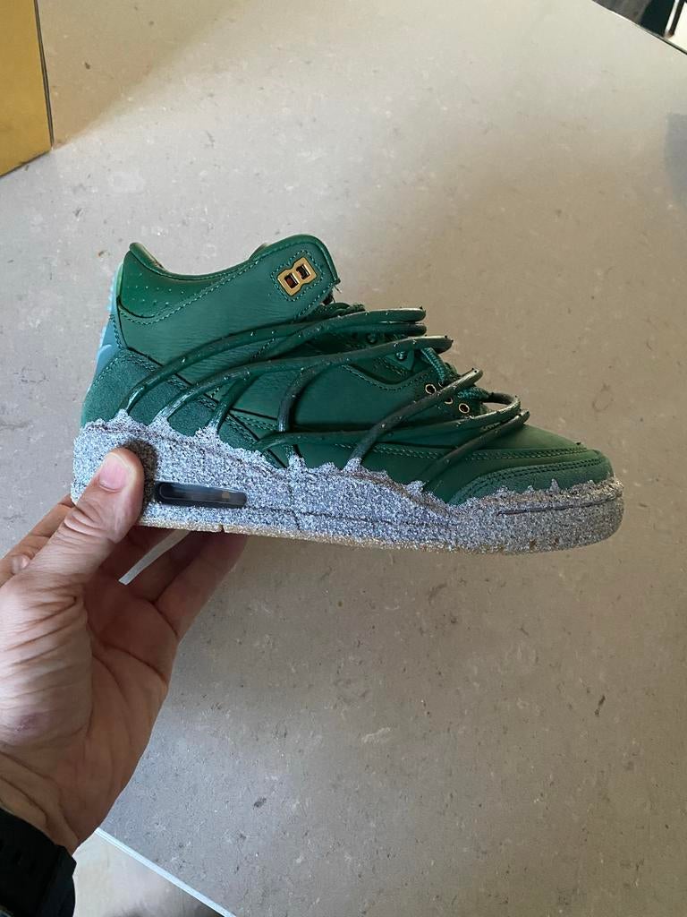 Teyana Taylor x Air Jordan 3 SP "Concrete Rose" maat 36, Kleding | Dames, Schoenen, Ophalen of Verzenden, Nieuw, Groen, Sneakers of Gympen