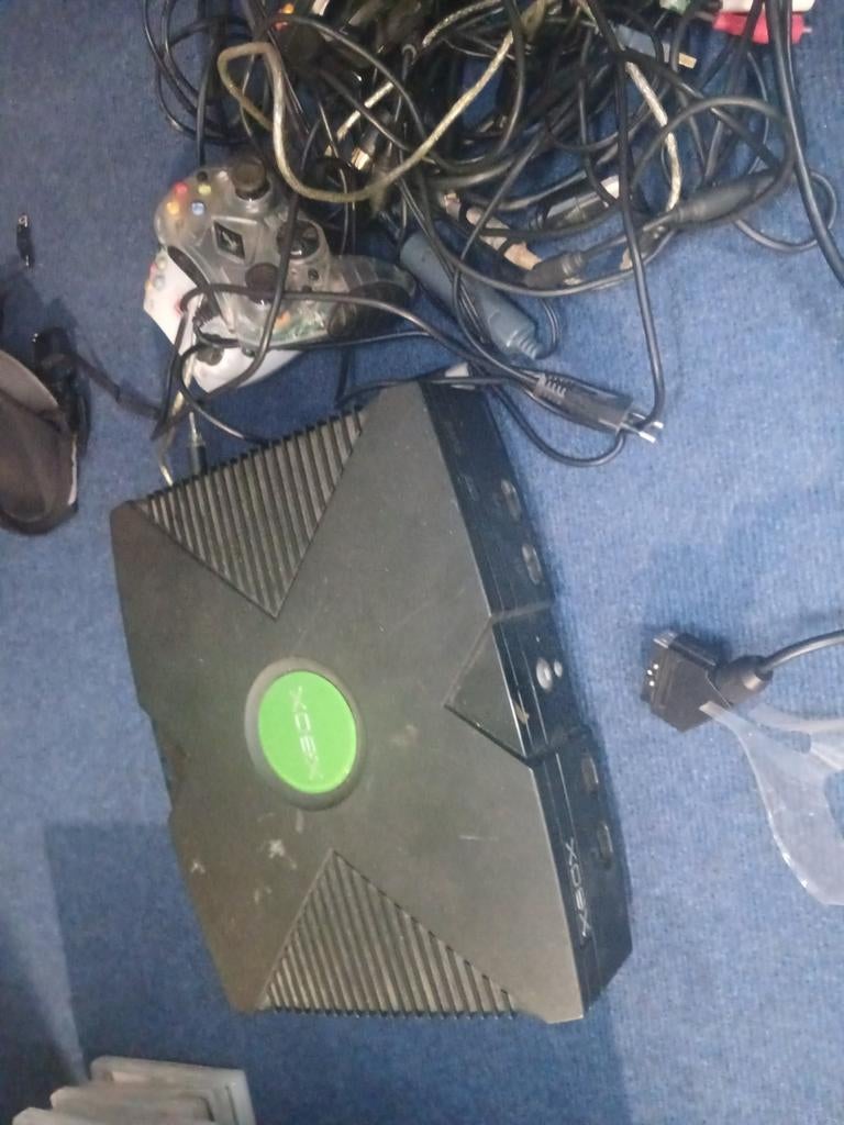 Originele Xbox Console met Spellen en Accessoires, Spelcomputers en Games, Spelcomputers | Xbox Original, Gebruikt, Met 1 controller