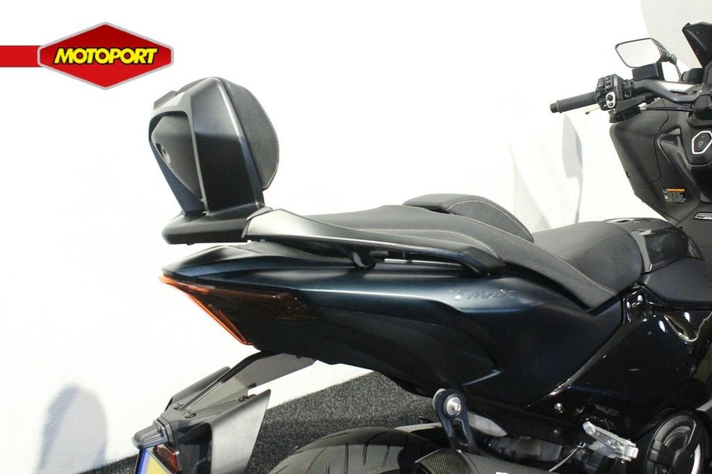 Yamaha T-MAX 560 ABS - foto 2