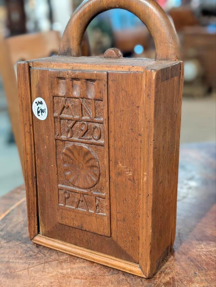 Antieke houten school tas. €70, Antiek en Kunst, Antiek | Speelgoed, Ophalen