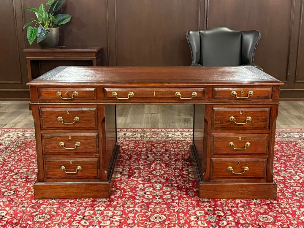 Klassiek Engels bureau #654, Huis en Inrichting, Bureaus, 160 cm, Hout, Bruin, Ophalen of Verzenden