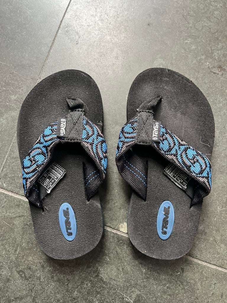 Teva slippers maat 27 blauw grijs zwart, Jongen of Meisje, Schoenen, Ophalen of Verzenden, Zo goed als nieuw