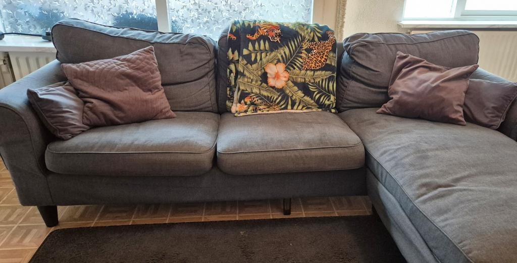 Grijze bank met hokker, Huis en Inrichting, Ophalen, Gebruikt