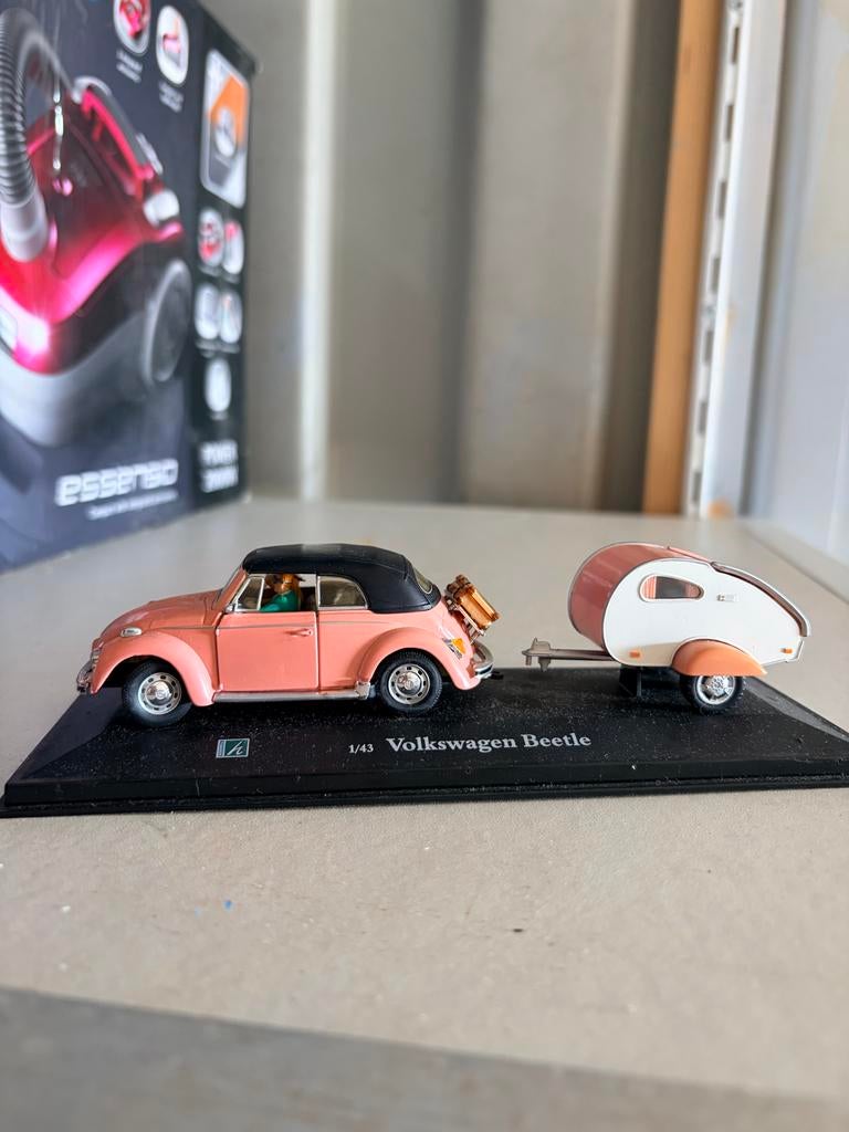 Volkswagen Kever met caravan schaalmodel 1:43, Overige merken, Auto, 1:32 tot 1:50, Ophalen of Verzenden