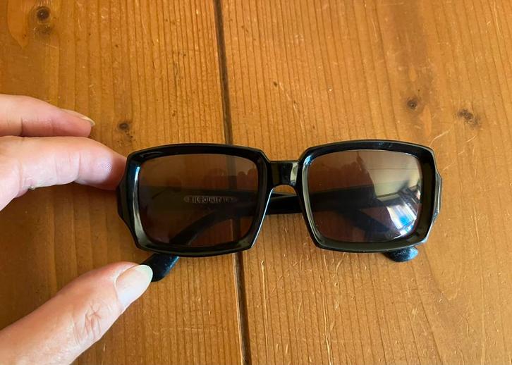 Vintage kinder zonnebril Milsol Italy, Kinderen en Baby's, Kindermode-accessoires, Zo goed als nieuw, Ophalen of Verzenden